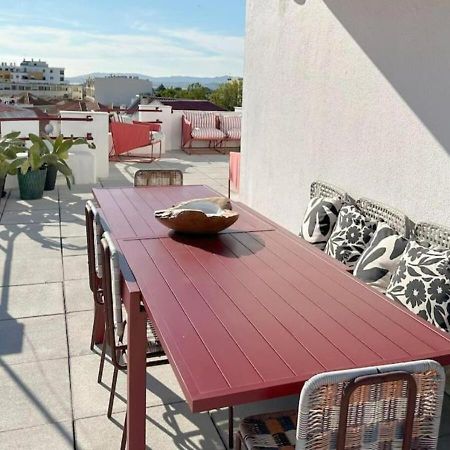 Groovy Caparica Gem With Large Sunny Terrace Apartment Коста да Капарика Екстериор снимка